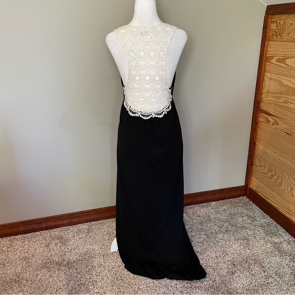 Allison Brittney Black White Lace Crochet Back V-Neck Maxi Dress Small - Picture 4 of 9